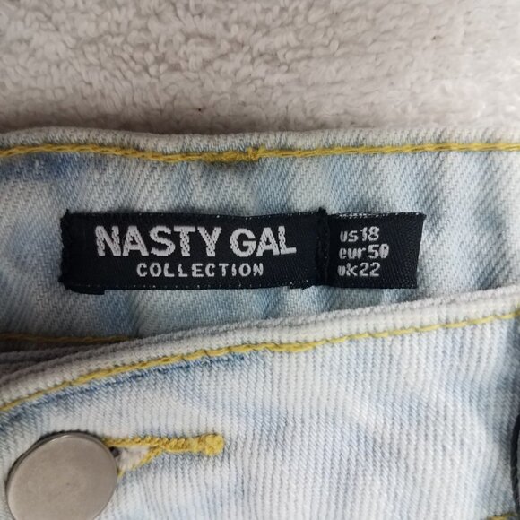 Nasty Gal Collection Size 18 Light denim wash Distressed Jeans Ripped NWT w flaw - Picture 8 of 16